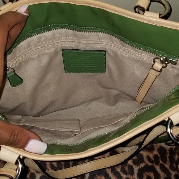 Coach Handbag - Picture 2 of 2